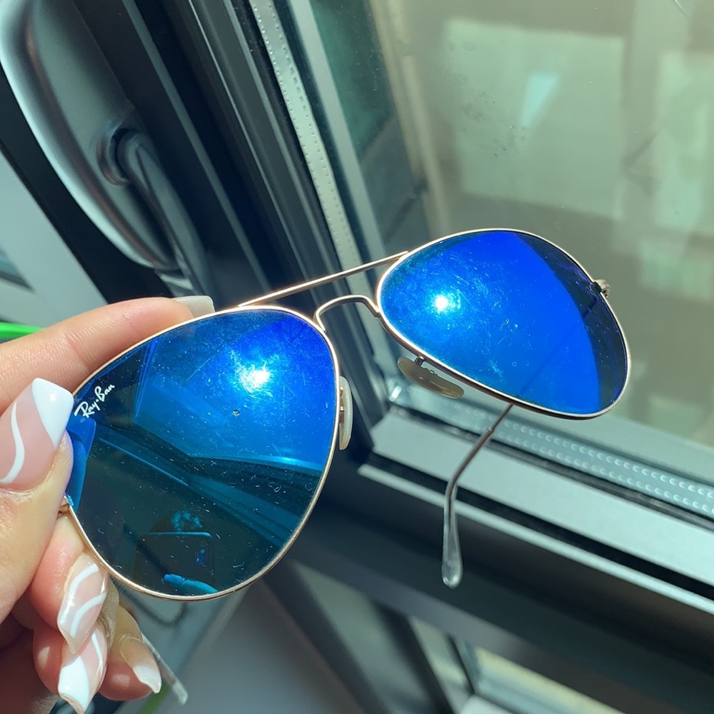 Raybans - Picture 4 of 5